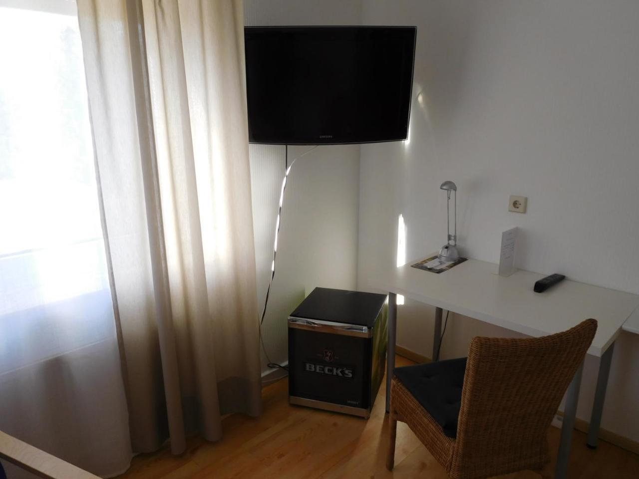 Arkadia Hotel Burgwedel Kültér fotó